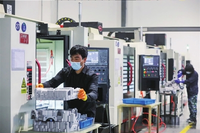 新品蓄力 搶占市場 生物質(zhì)成型燃料銷售的機(jī)遇與策略